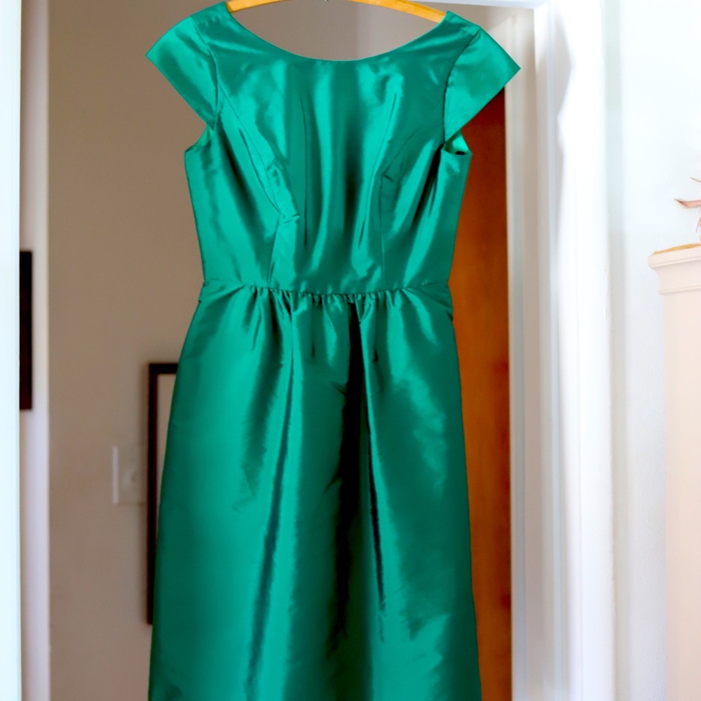 Alfred sung green cocktail dress